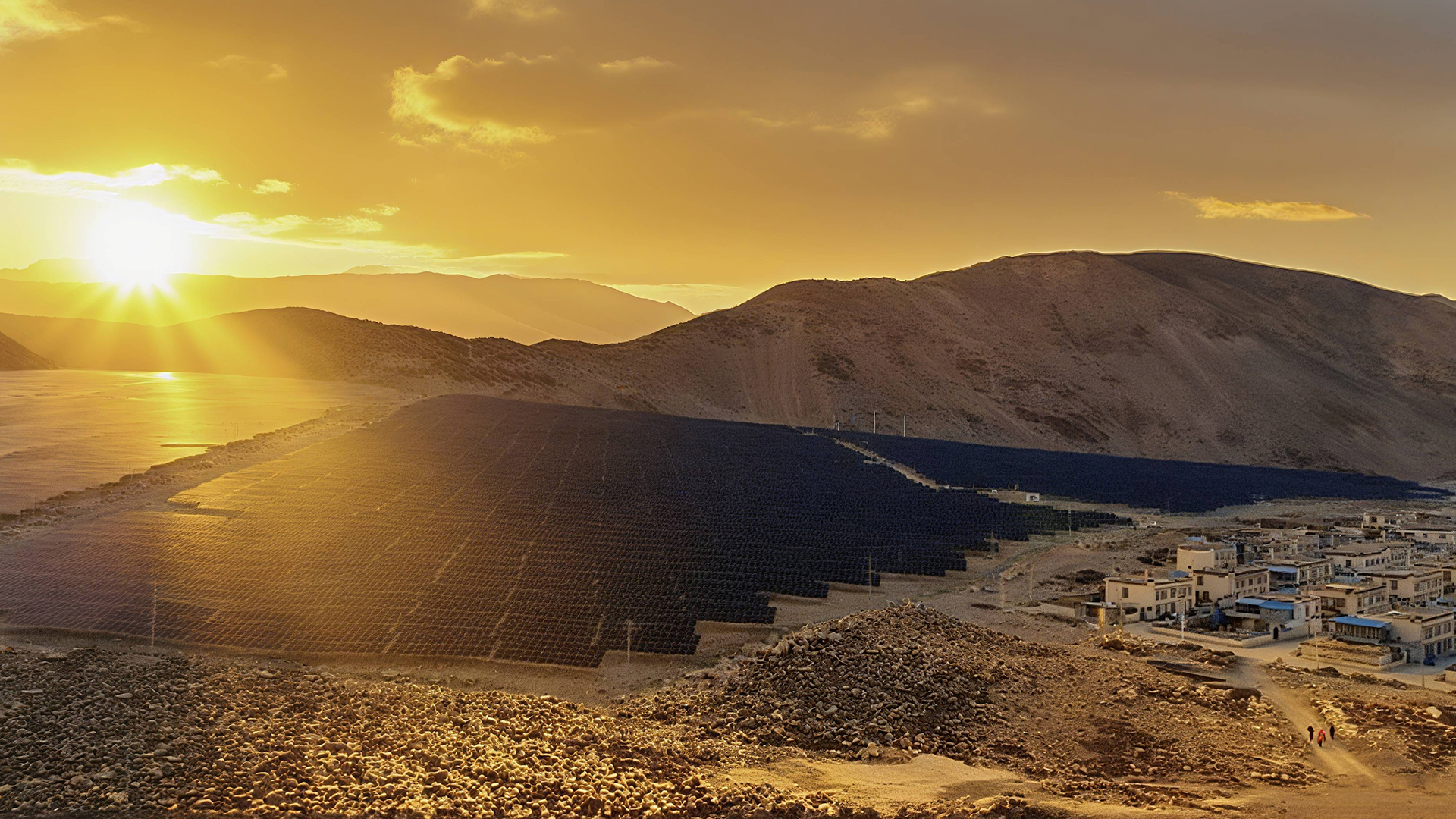 智维攻坚，点亮雪域之光